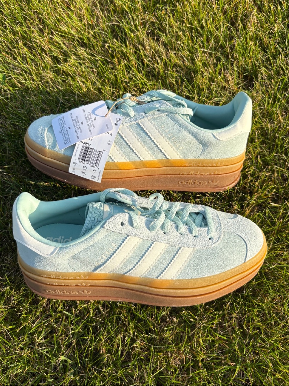 Adidas Women's Light Blue Gazelle Sneakers • NWT